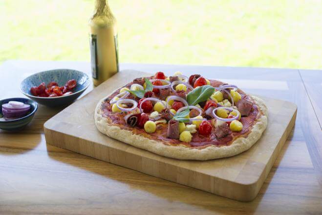 Rezept | Pizza Ricotta un Pastrami für 4 Personen | Pizza und Focaccia ...