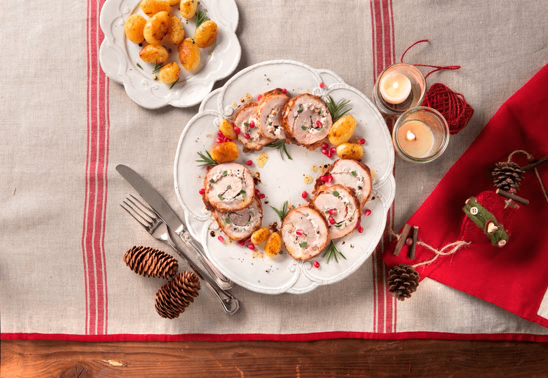 Rollé di tacchino con ricotta, castagne e melograno