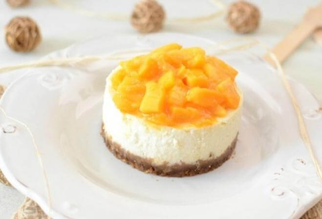 Cheesecake con ricotta e mango