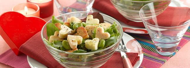 Insalatina con fave e formaggio