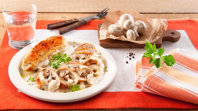 Petti di Pollo ripieni di Fette alla Mozzarella e Funghi