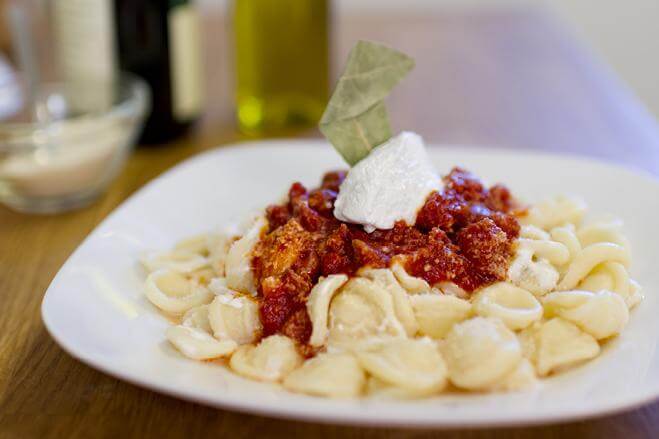 Pâtes à la saucisse et à la ricotta