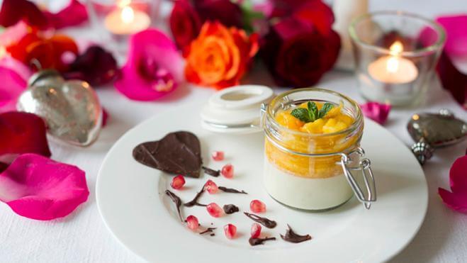 Panna Cotta au mascarpone, sauce à la mangue