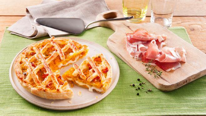 Torta rustica con zucca, mozzarella e speck