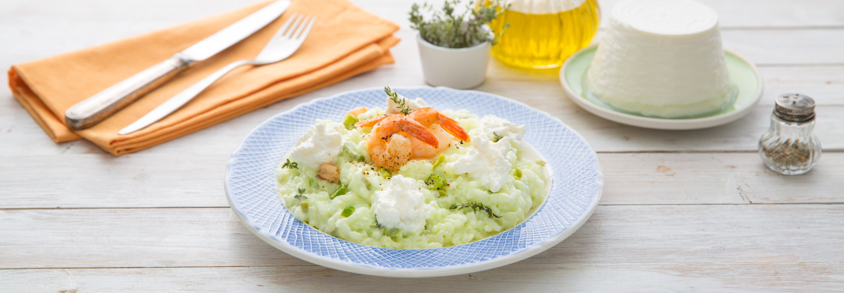 Risotto aux asperges, crevettes et ricotta