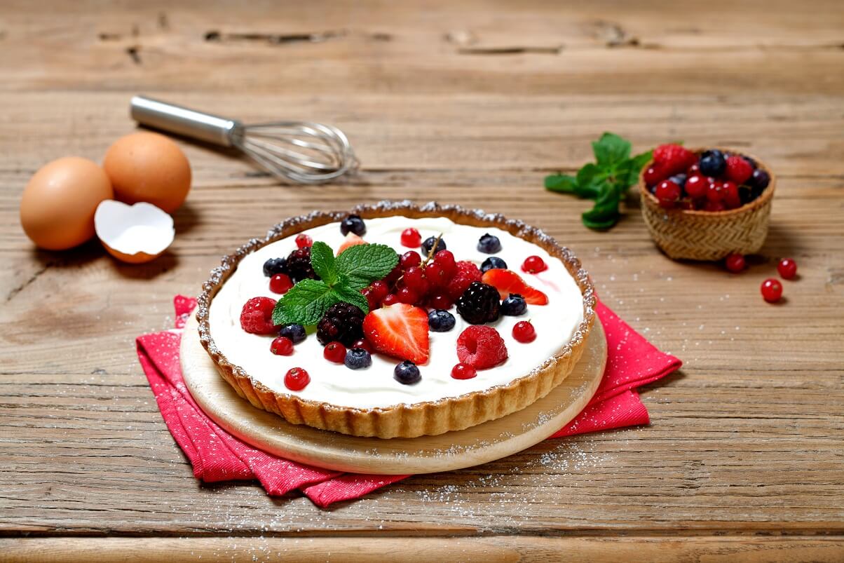 Rezept | Mürbeteigkuchen mit Mascarpone und roten Beeren | Gesunde ...