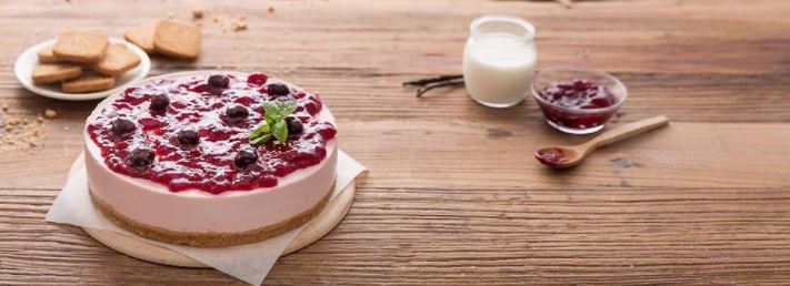 Cheesecake mit Ricotta und Kirschen