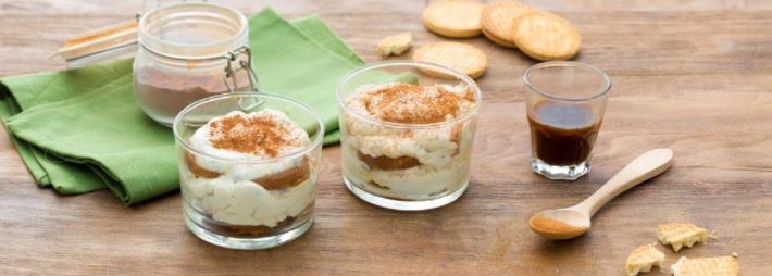 Tiramisù alla ricotta in bicchierini